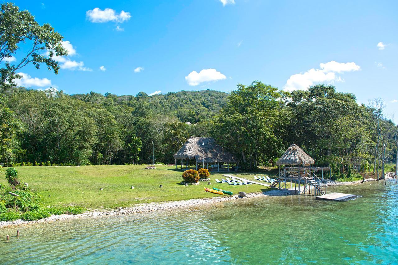 Camino Real Tikal‎ El Remate Exterior foto